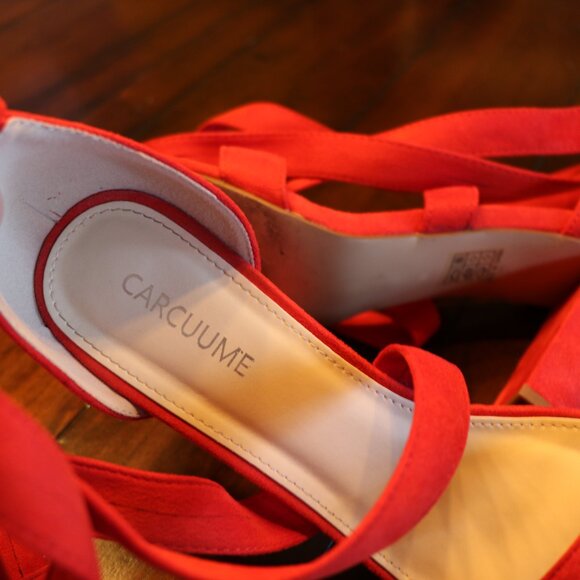 FINAL OFFER! - Carcuume Ellery Red Suede Lace-up Heels - size 10 - Picture 9 of 9